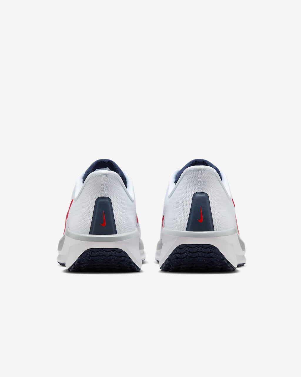 Nike Men's Quest 6 Road Running Shoes