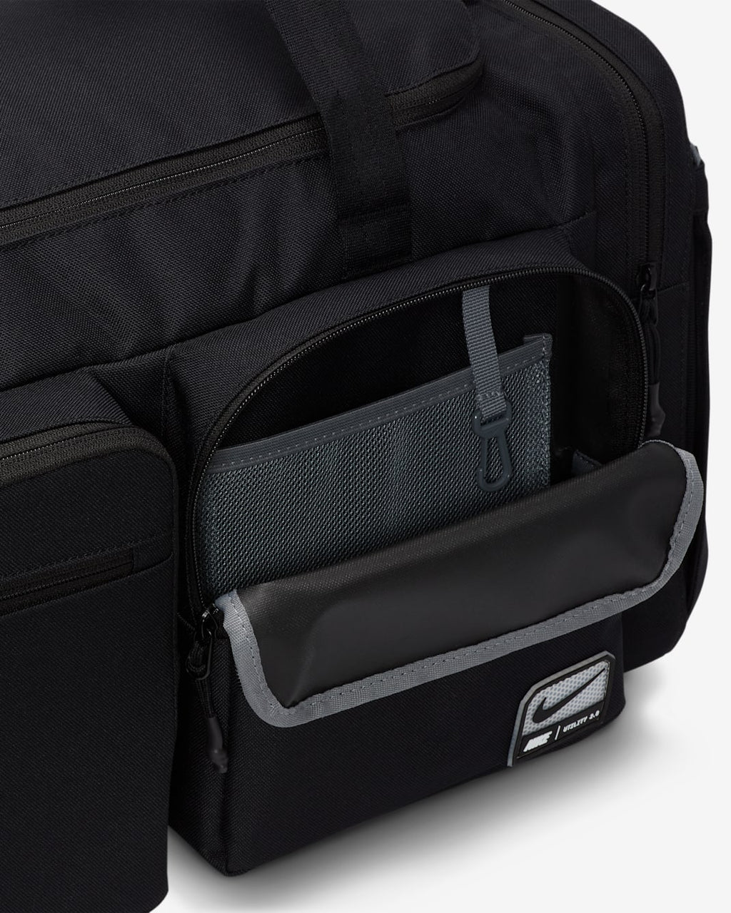 Nike Utility Power 2.0 Duffel Bag (Medium, 51L)
