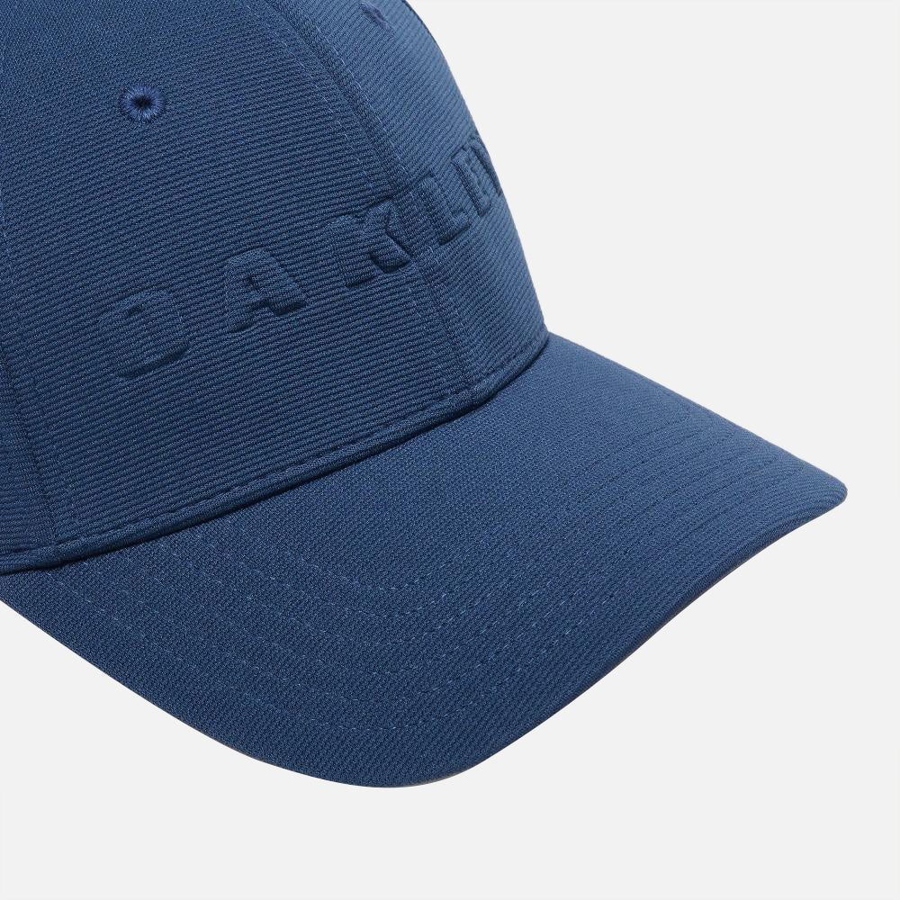 Oakley Bark Embossed Hat Abyss - detail