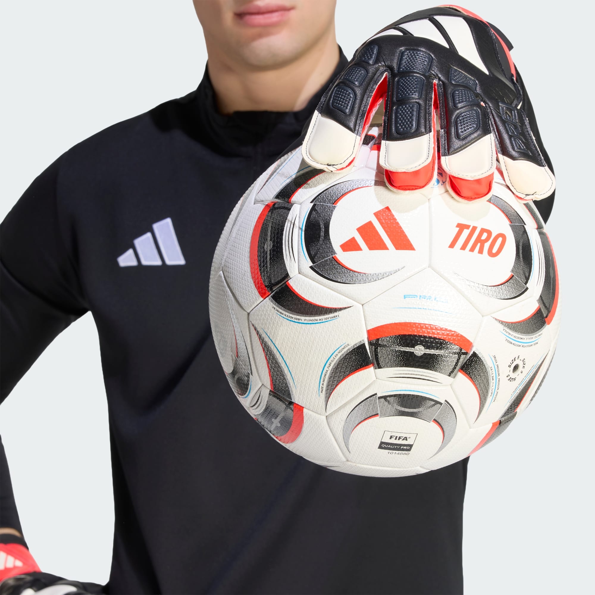 Adidas Predator Goalkeeper Glove Training