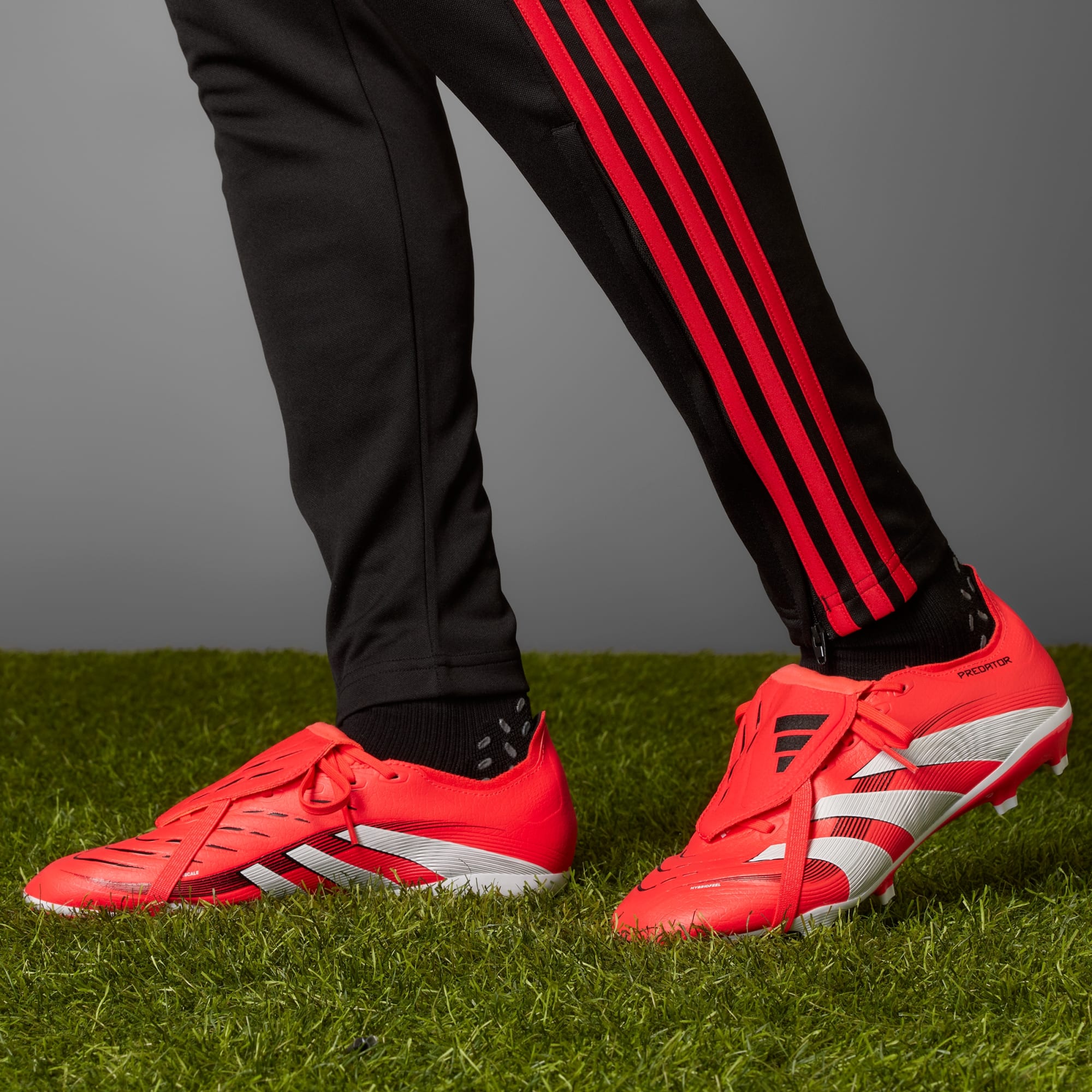 adidas　Predator　赤　size27 Adidas Men's Predator League Fold-Over Tongue Firm/Multi-Ground
