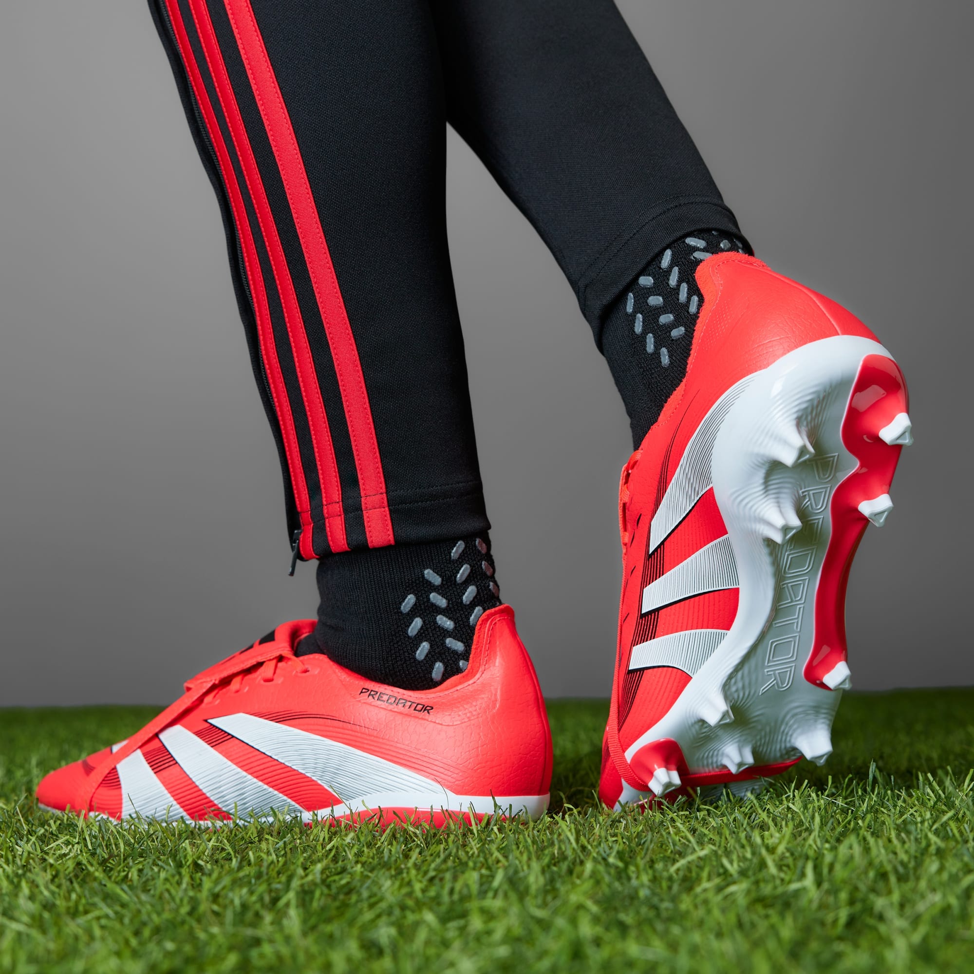 Adidas Men's Predator League Fold-Over Tongue Firm/Multi-Ground