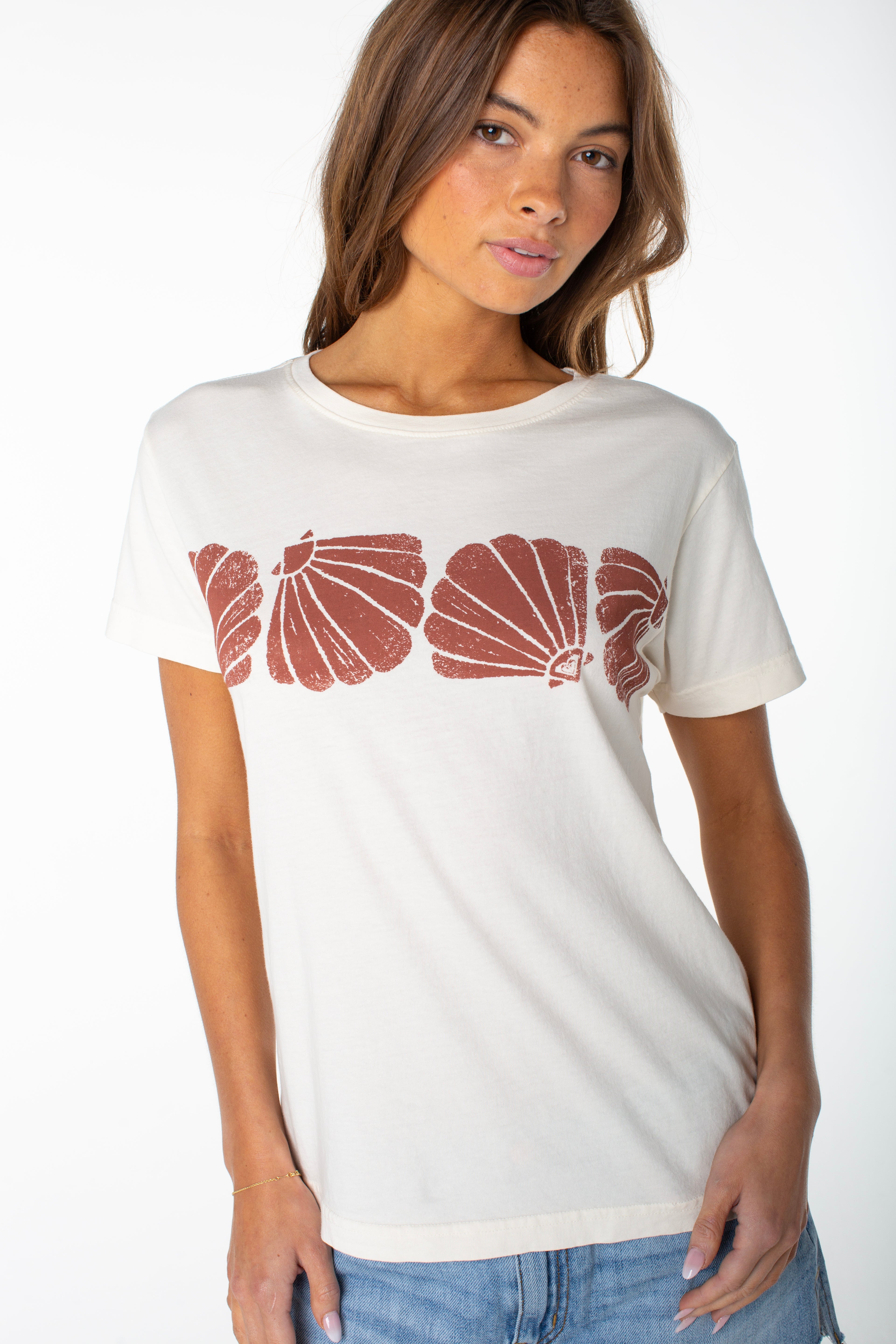 Roxy Women's Shell Band Boyfriend T-Shirt - DEW SHELL BAND