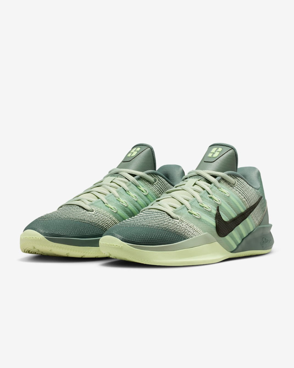 Nike Women's Sabrina 3 Basketball Shoes