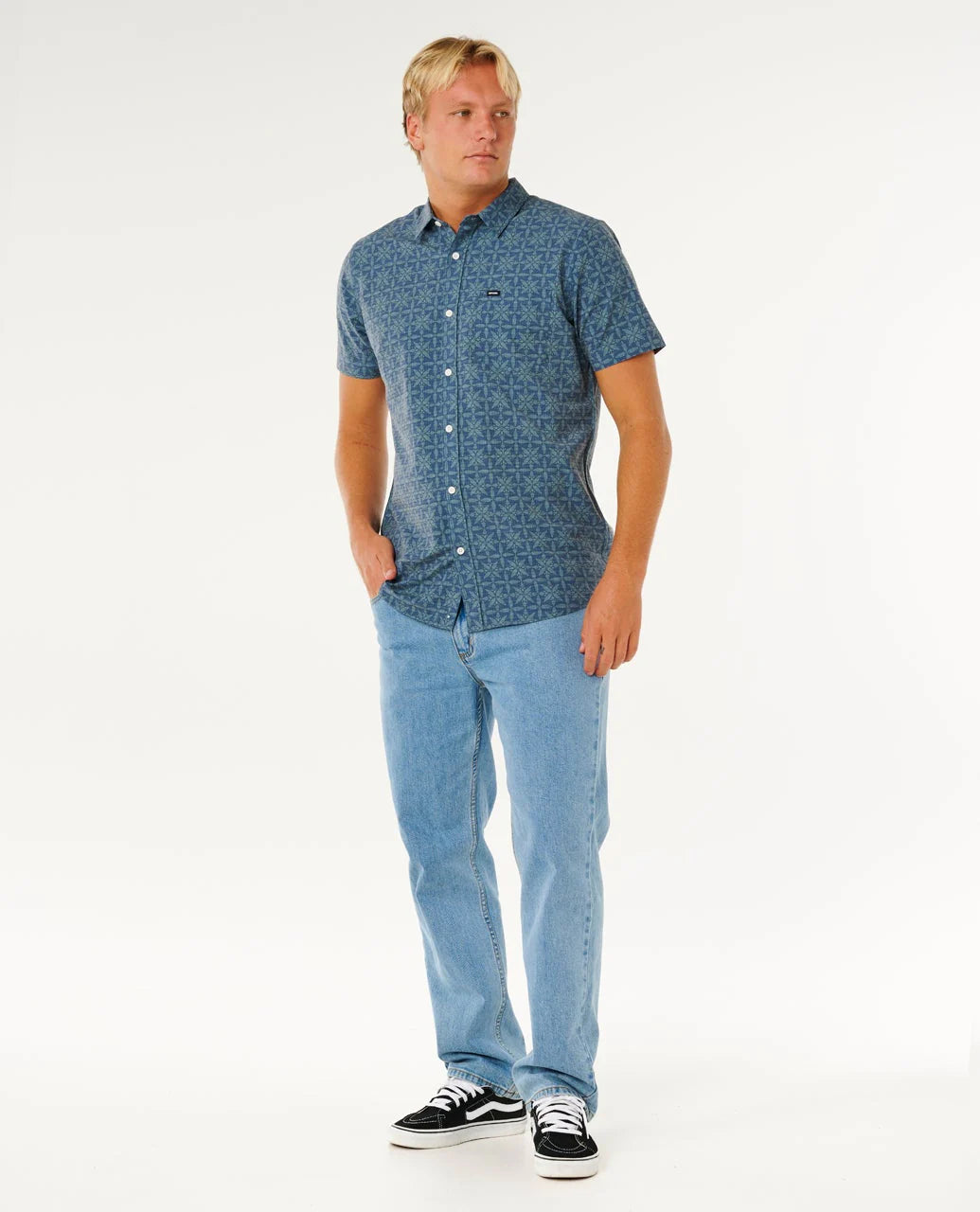 Ripcurl Men's Sessions Aerotech Short Sleeve Shirt