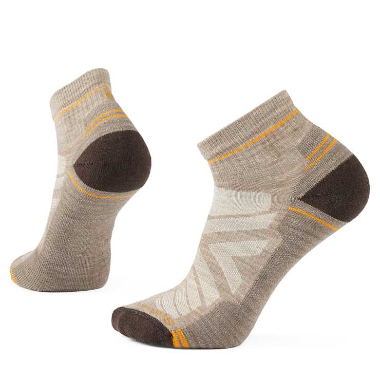 Smartwool Men's Performance Hike Light Cushioned Ankle Socks