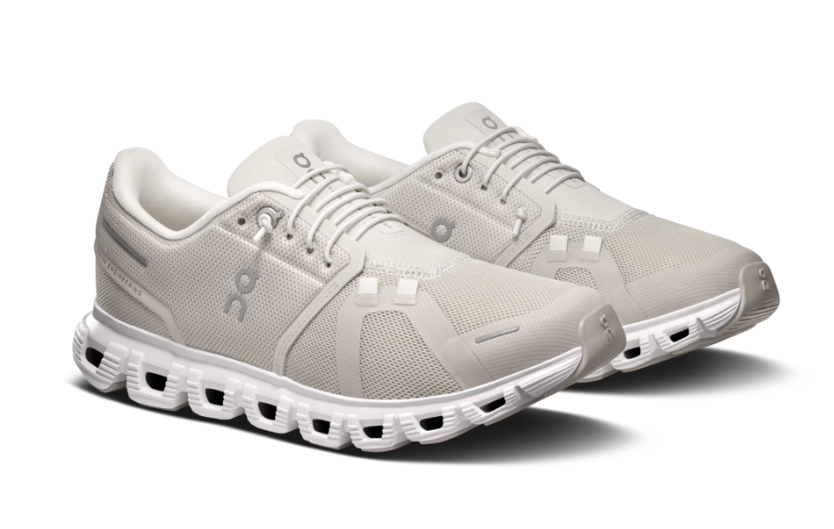 On Cloud Women's Cloud 6 Walking Shoes