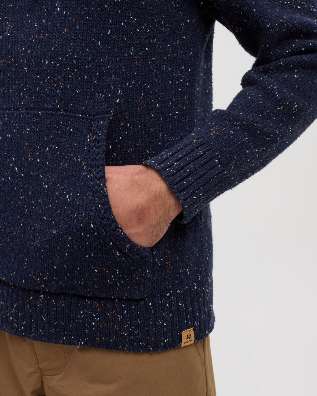 Tentree Fraser Fleck Sweater - Midnight Blue Fleck - pocket detail