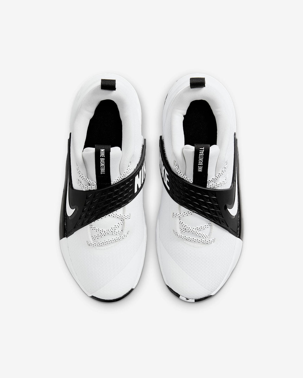 Nike Big Kids' Team Hustle D 12 Basketball Shoes