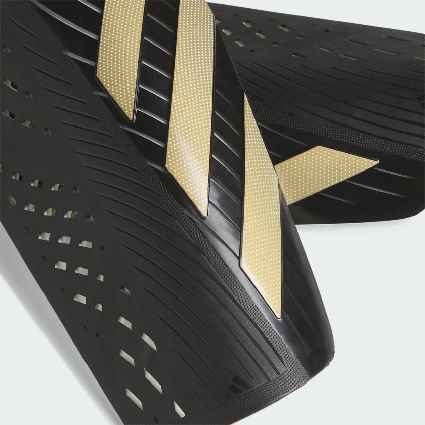 Tiro Club Senior Shinguards