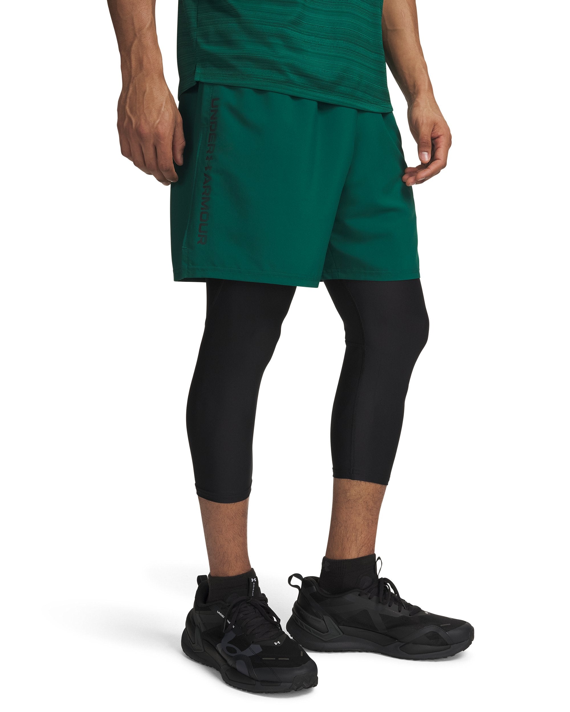 Under Armour Men's Woven Wordmark Shorts CAMPUS IVY
