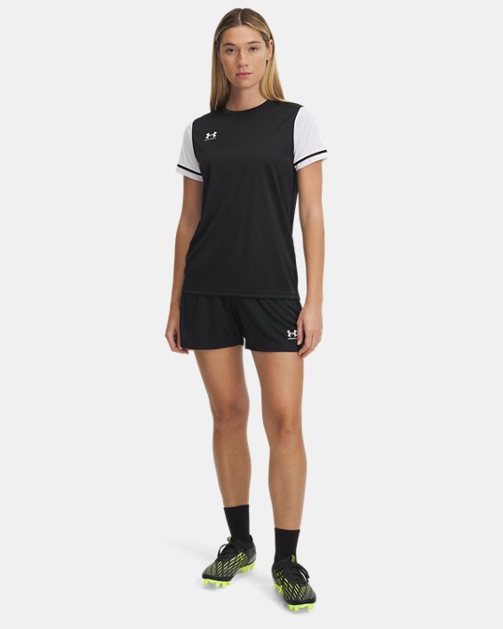 Under Armour Women's Challenger 4.5" Shorts