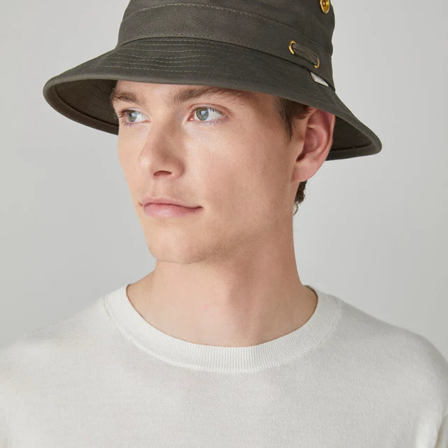 T1 Iconic Bucket Hat