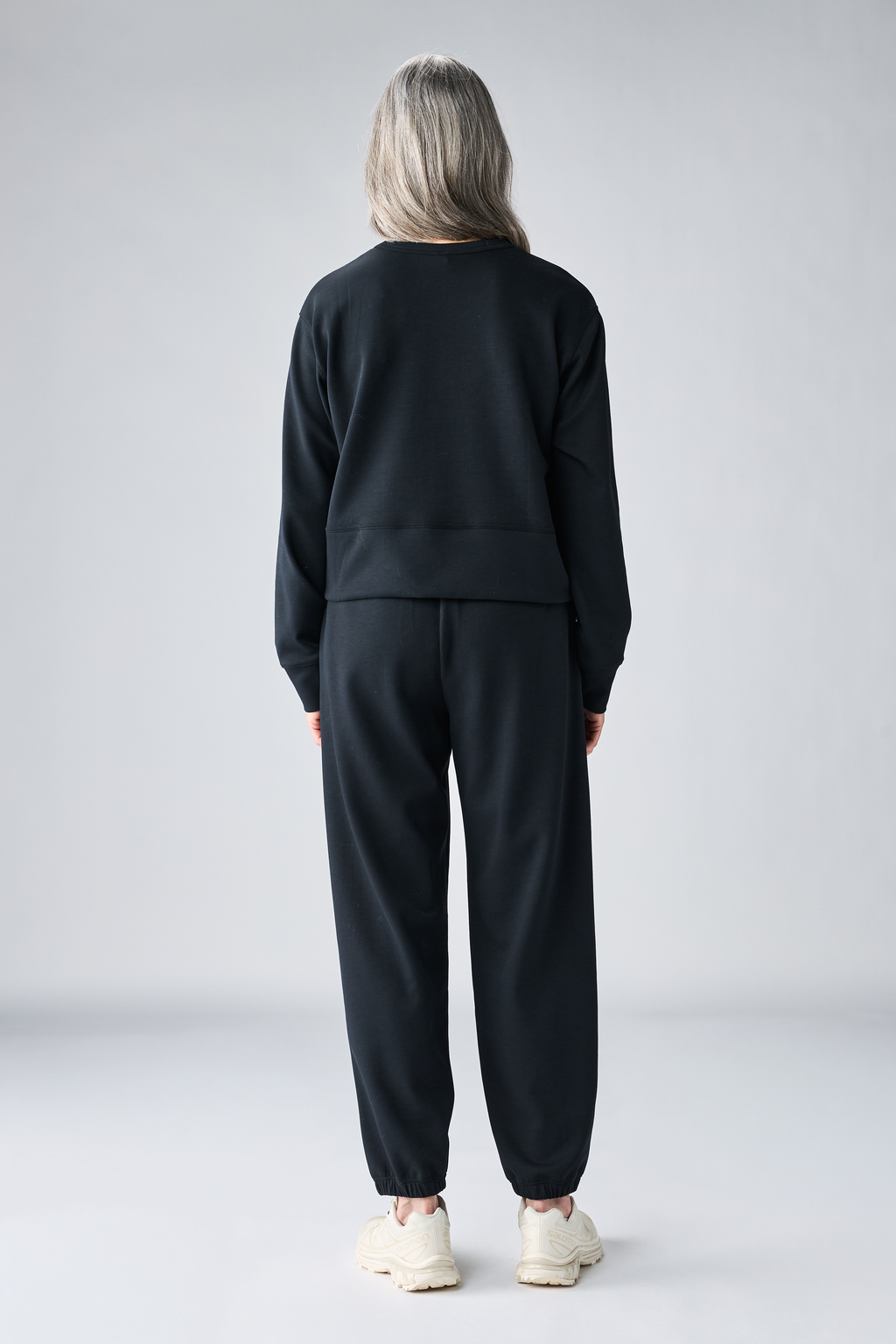 Indyeva Balu Crewneck Sweatshirt in Black - back