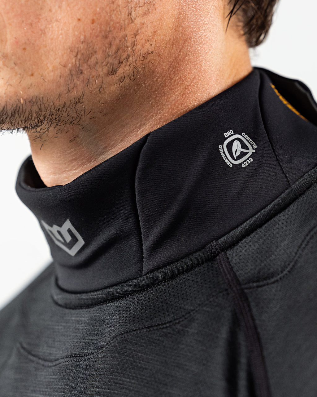 Warroad Elite TILO Padlock Neck & Wrist Top - collar detail