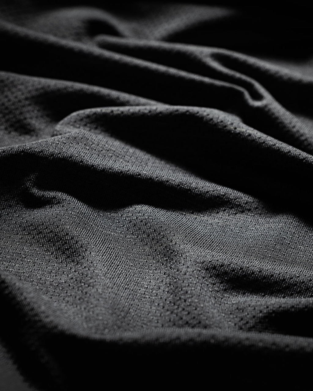 Warroad Elite TILO Neck & Wrist Top - Ionic thread detail