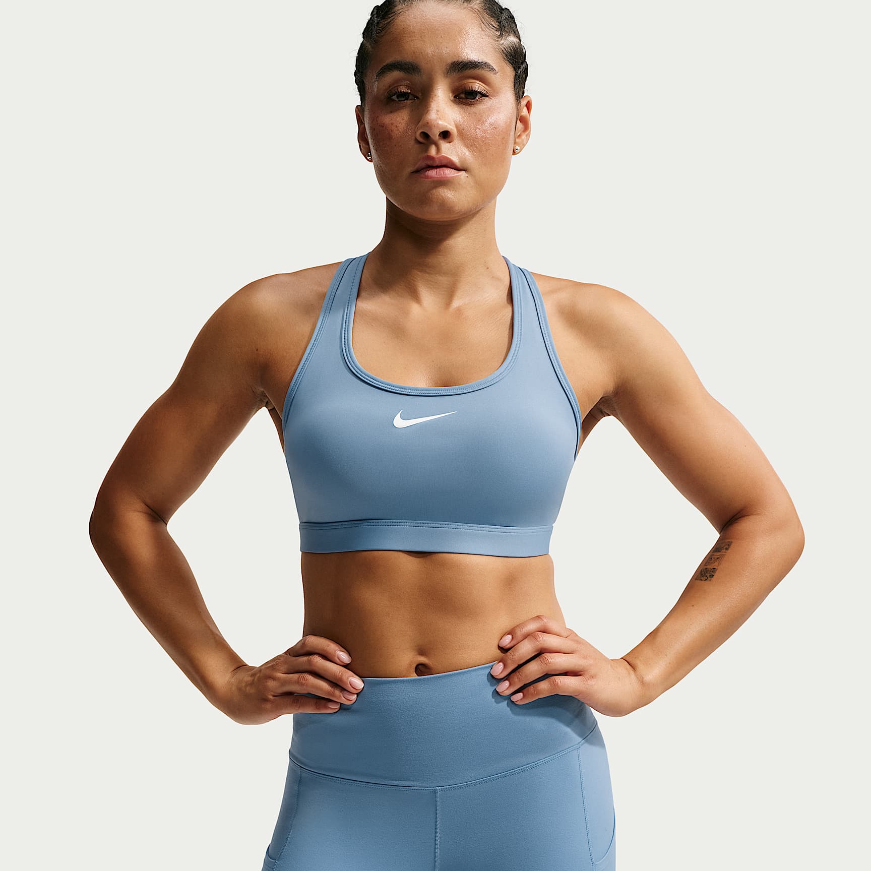 Nike Women's Swoosh Medium Support Padded Sports Bra