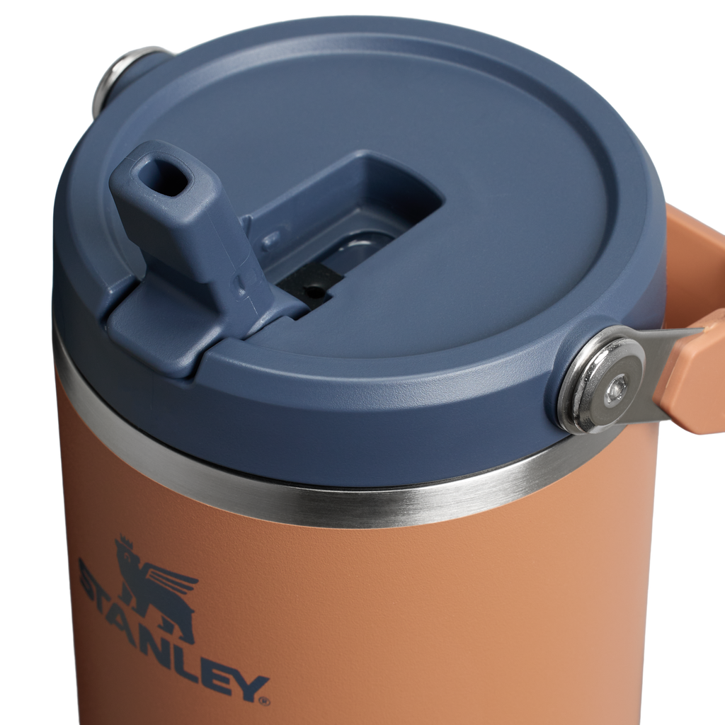 Stanley The IceFlow Flip Straw Tumbler 40oz - TOAST - lid detail