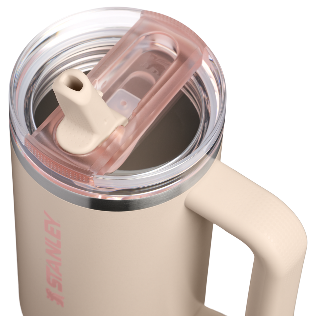Stanley Quencher ProTour Flip Straw Tumbler 30oz Champagne lid detail