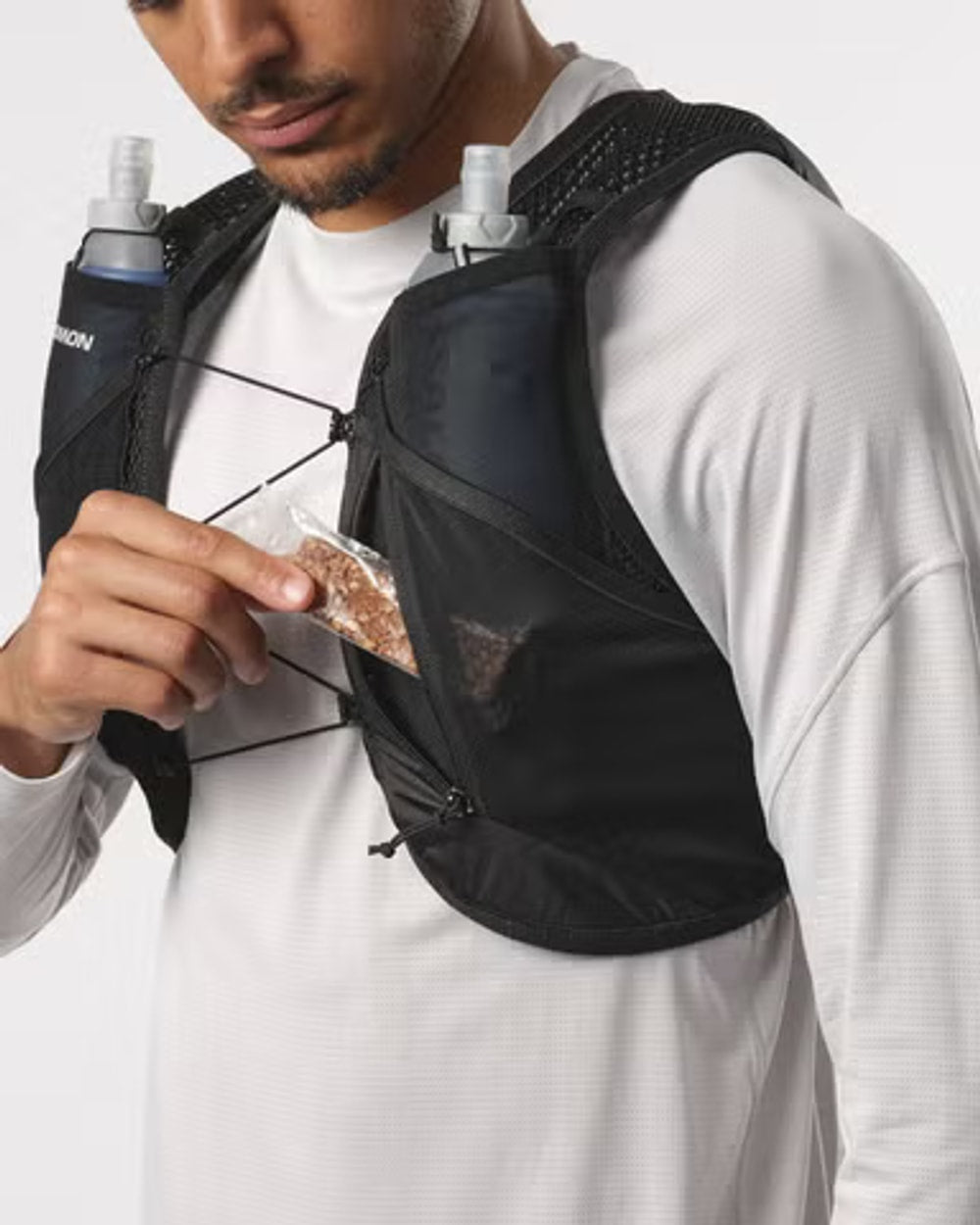 Salomon Active Skin 4 Running Hydration Jacket with Flasks