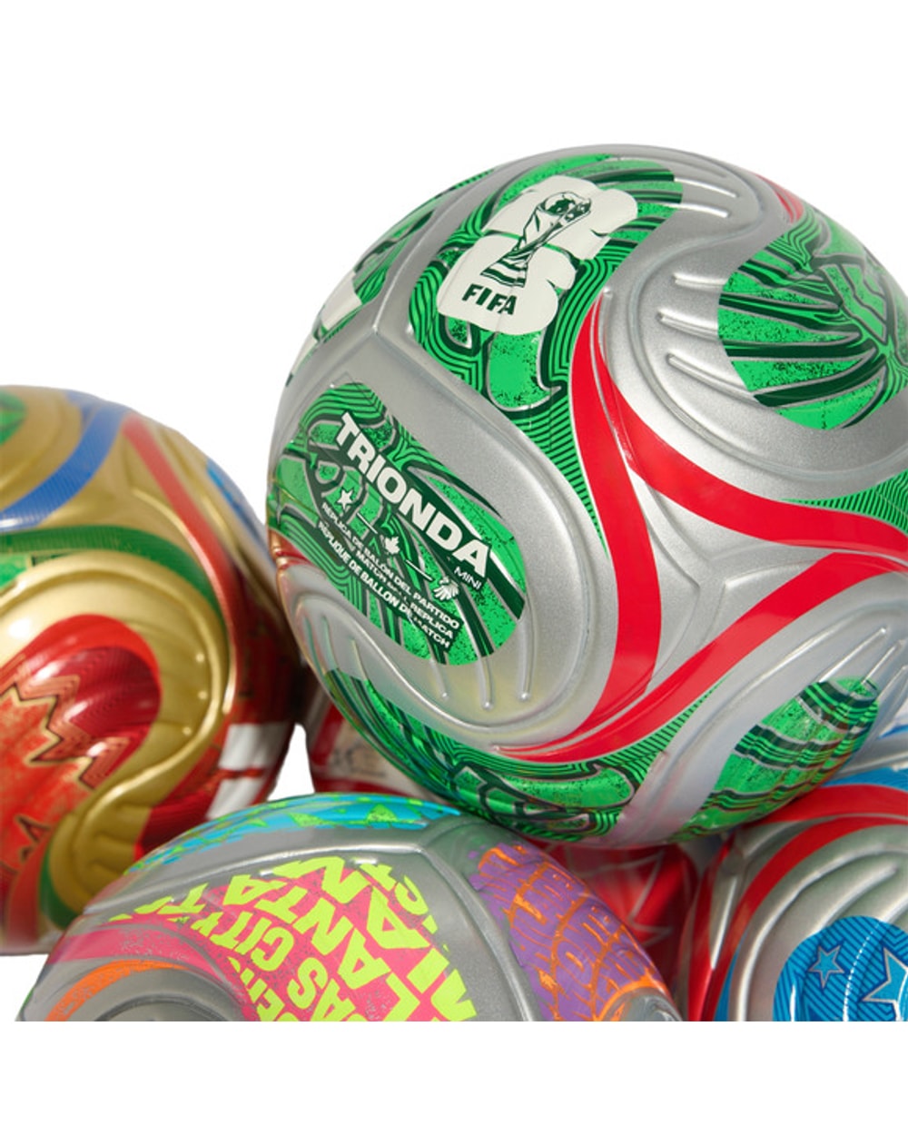 Adidas FIFA World Cup 26 Trionda Mini Mystery Soccer Miniball