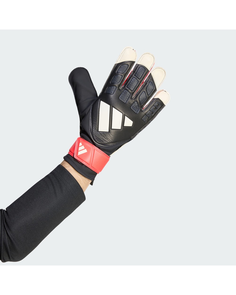 Adidas Predator Goalkeeper Glove Training