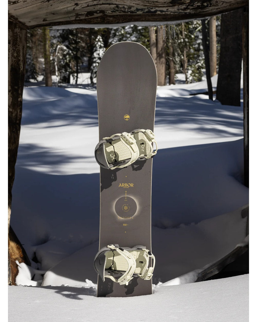 Arbor Women's Mantra Decon Snowboard- 2025