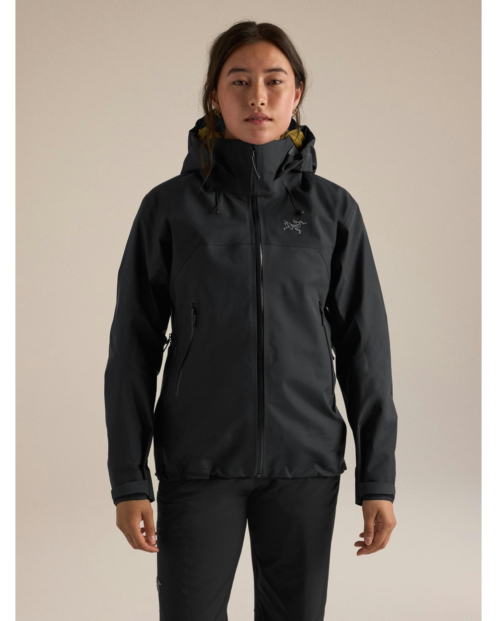 Arc'teryx Women's Beta AR Jacket - Black - front