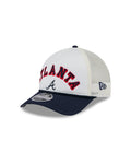 Atlanta Braves Chrome Arch 9FORTY M-Crown A-Frame Trucker Hat