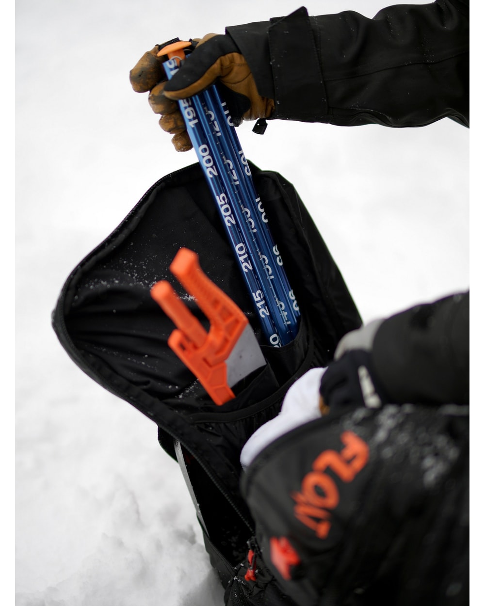 Backcountry Access Stealth 270 Avalanche Probe - assembling