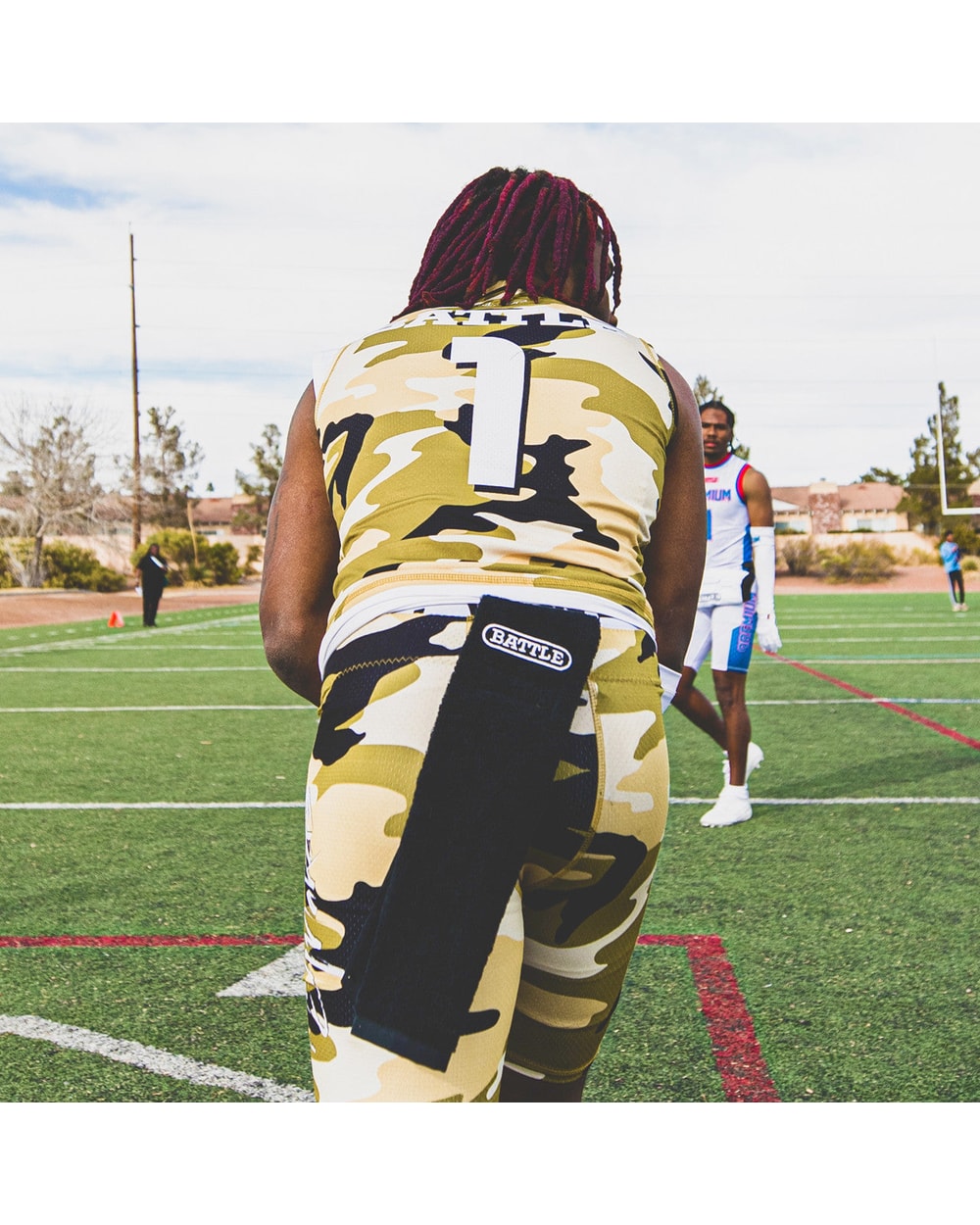 Battle Football Towel - BLACK