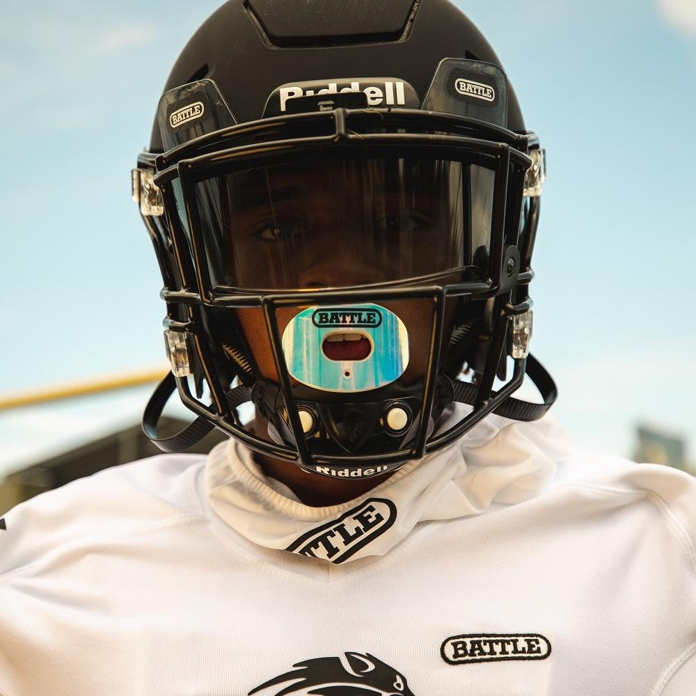 Iridescent Oxygen Football Mouthguard - BLUE/GREEN