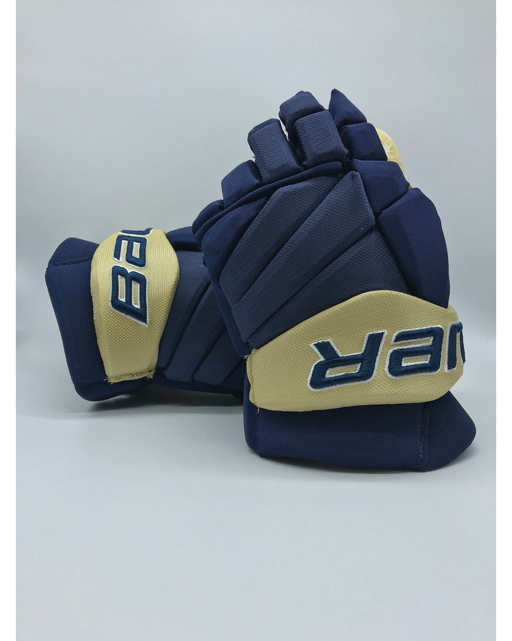 Bauer Intermediate Custom Team Vapor Pro Hockey Gloves- Grande Prairie Knights