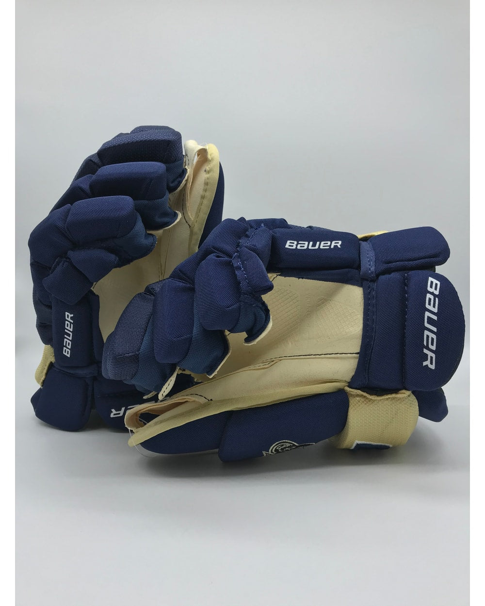 Bauer Intermediate Custom Team Vapor Pro Hockey Gloves- Grande Prairie Knights