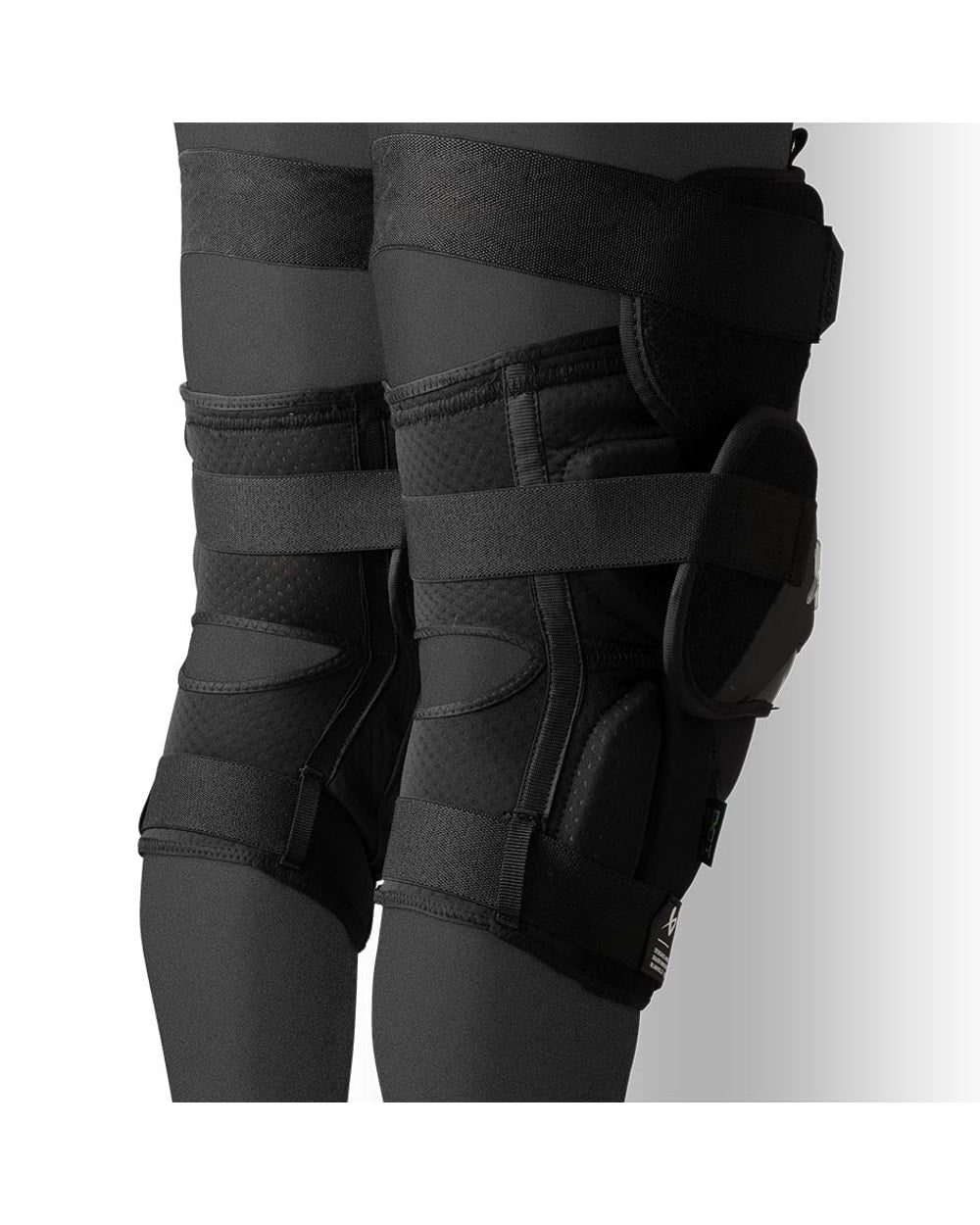 Bauer Senior Pro Goalie Knee Pads - 2025