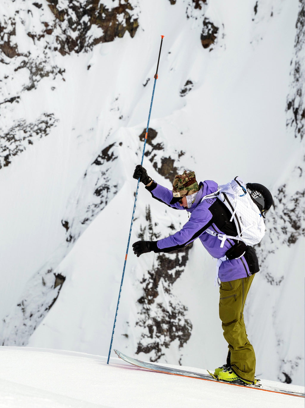 Backcountry Access Stealth 270 Avalanche Probe - probing