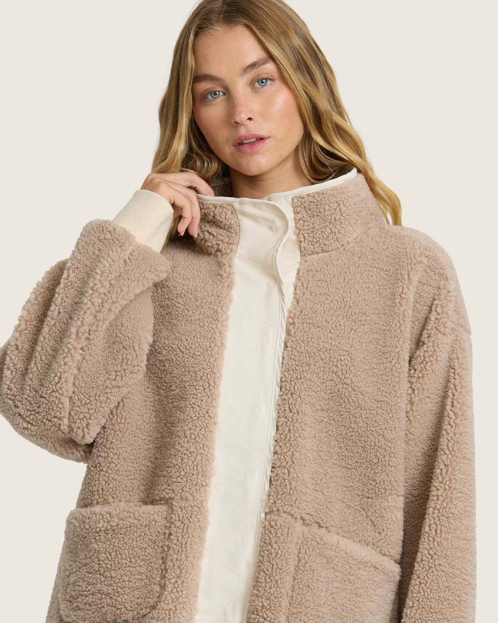 Billabong Women's Tree Hugger Fleece Jacket - Cobblestone - detail