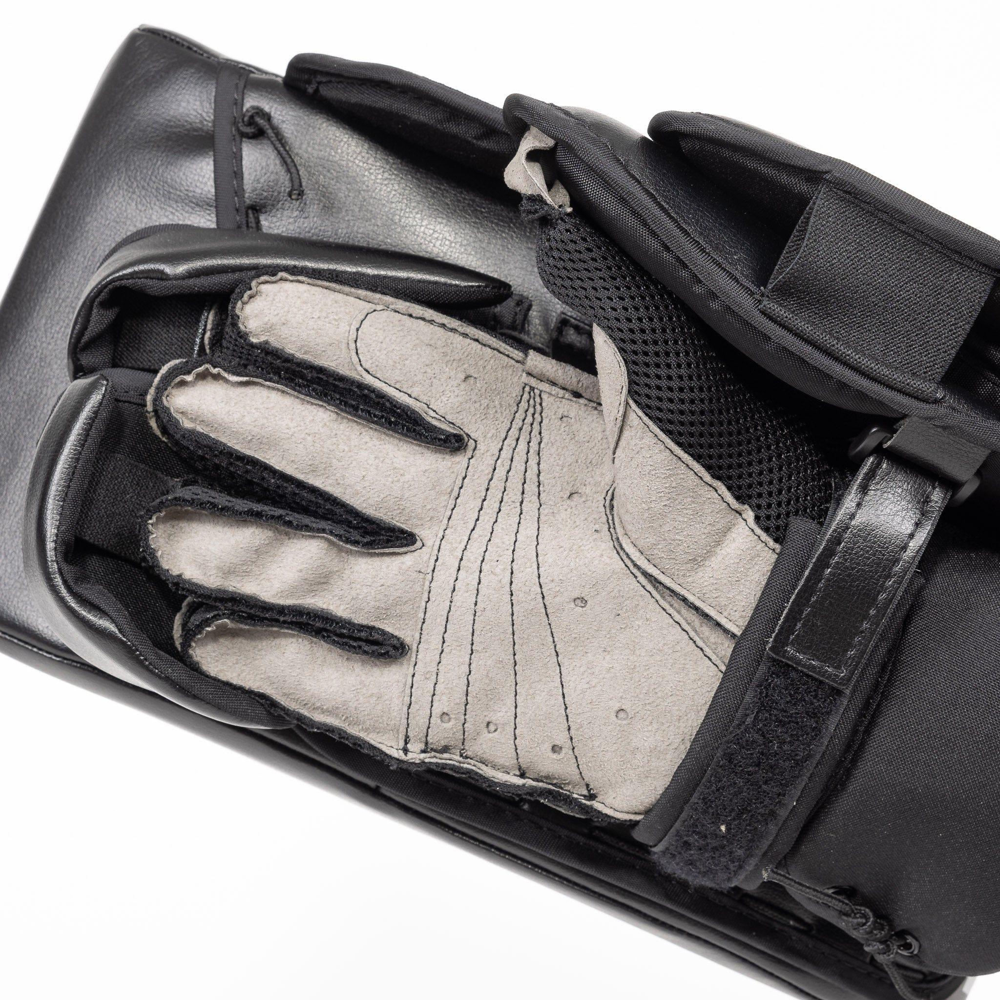 Brian's NetZero 3 Intermediate Goalie Blocker - palm detail
