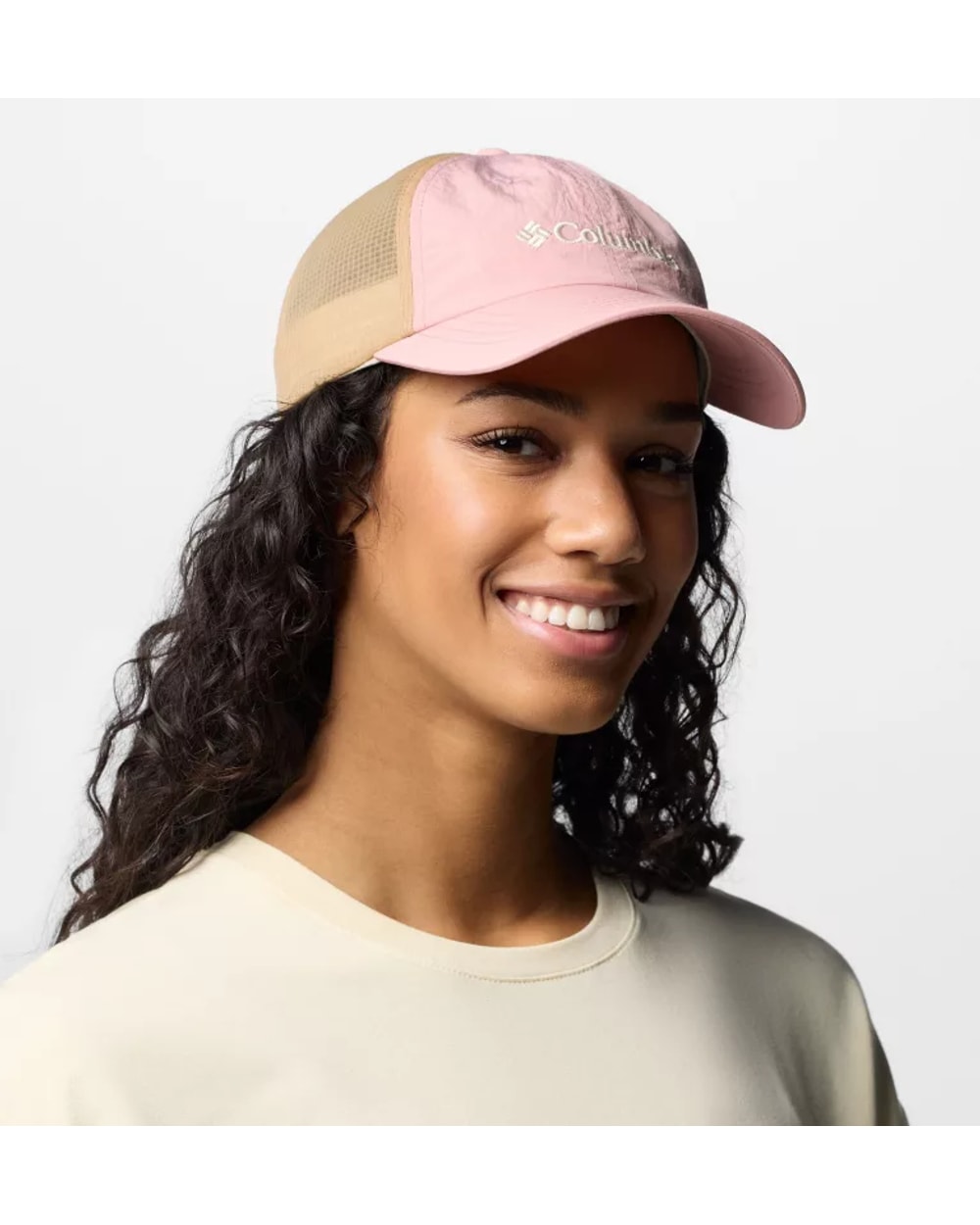 Columbia Women's Wells Ridge Trucker Hat