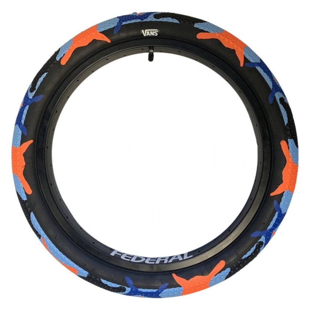 Cult Vans Tire