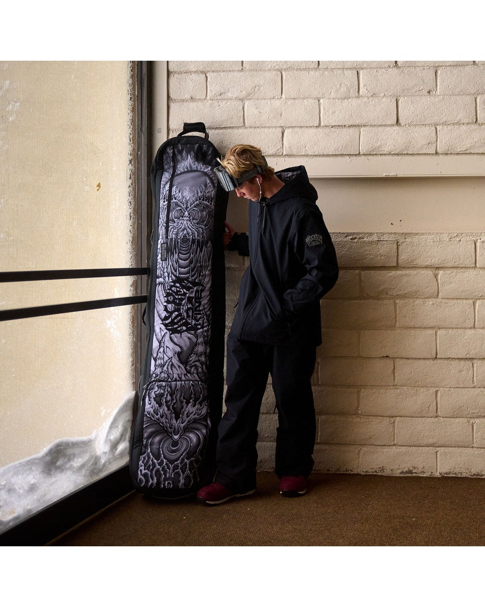 Dakine Low Roller Snowboard Bag X Mayhem