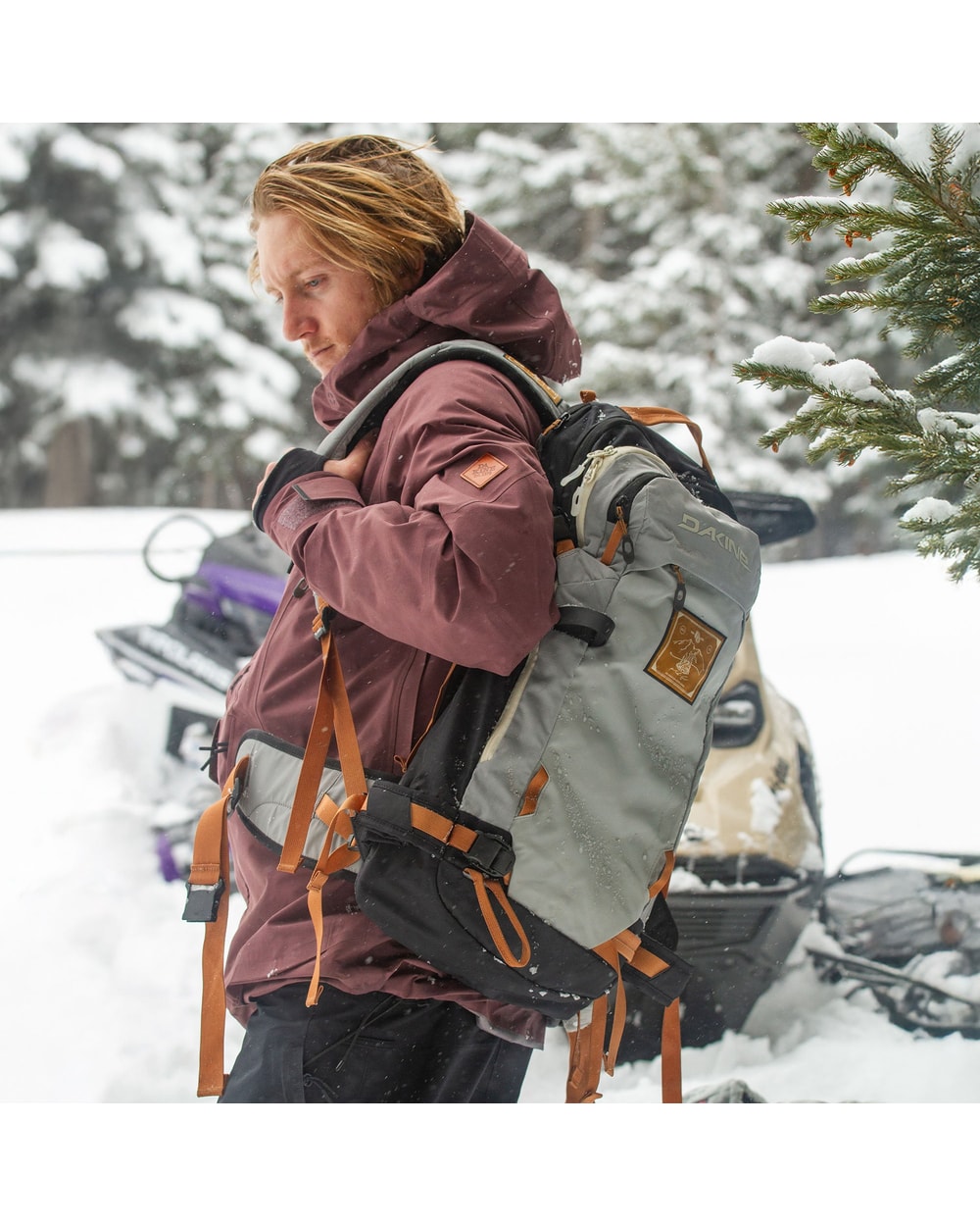 Dakine Team Poacher Backpack 22L Red Gerard - Gerard Griffin