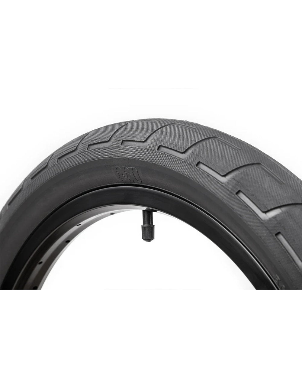 BSD Donnastreet Kevlar Bead Tire- 2.4"