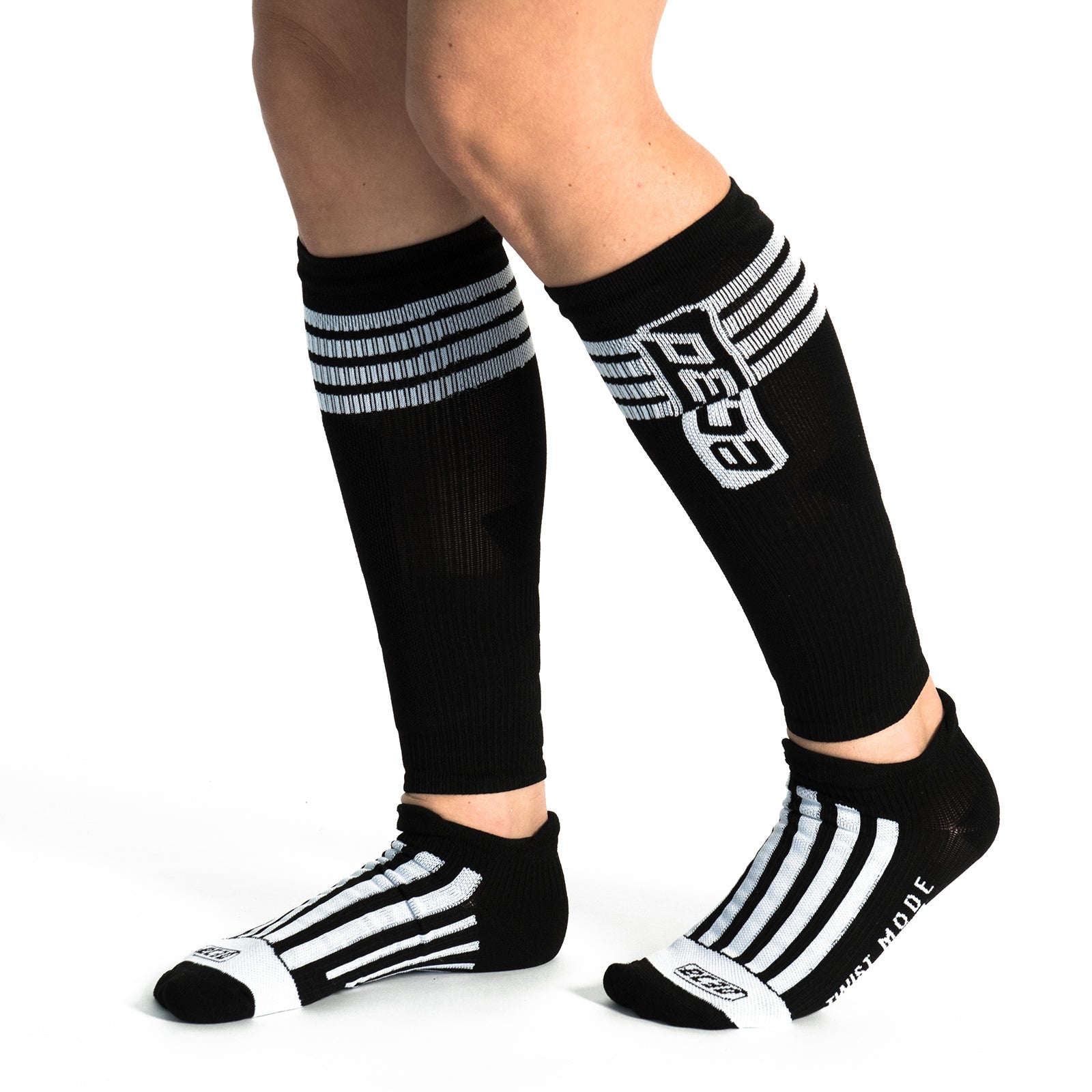 EC3D Compression Striker Combo Black/White side