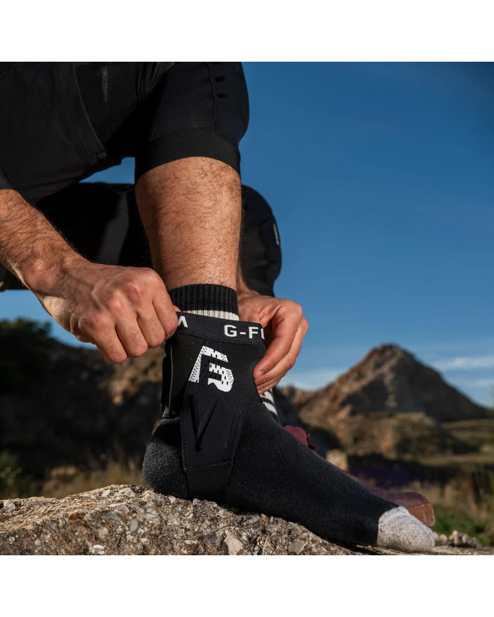 G-Form X4 MTB Ankle Guards Adult