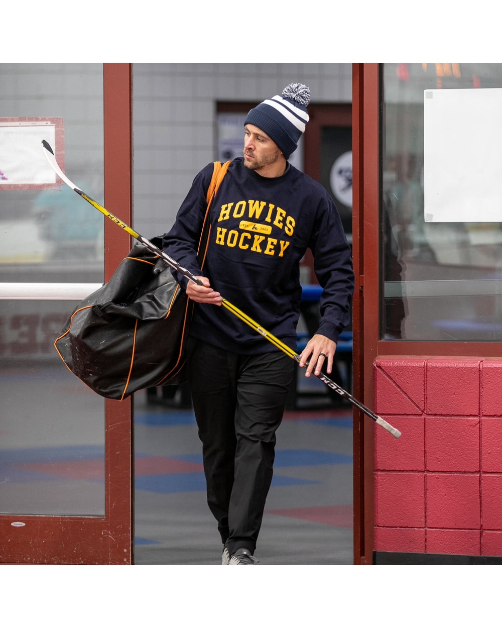 Howies Collegiate Crewneck - Navy lifestyle