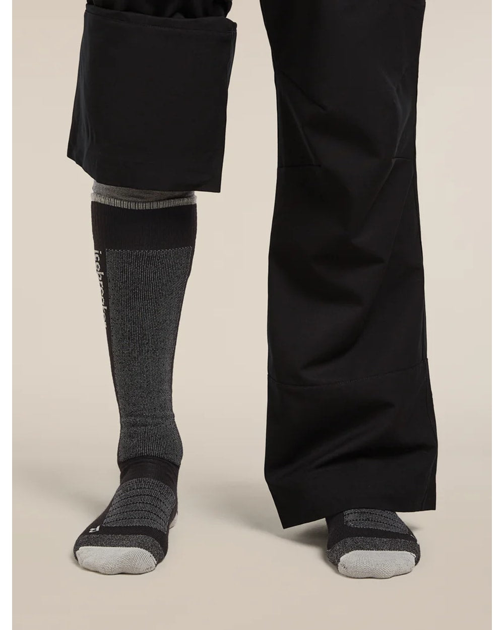 Icebreaker Men's Merino Ski+ Medium Over The Calf Socks