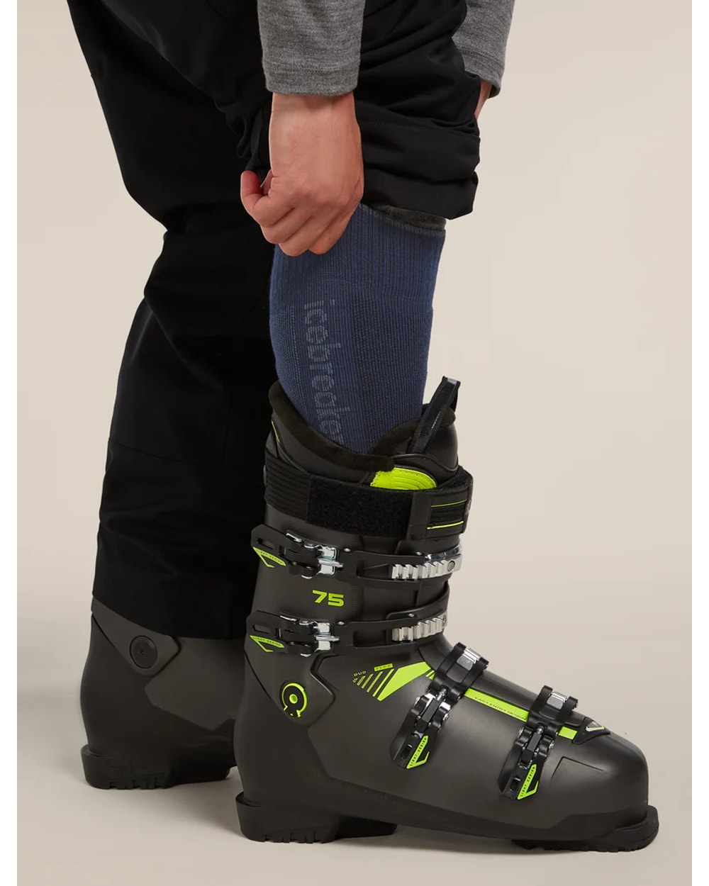 Icebreaker Men's Merino Ski+ Medium Over The Calf Socks
