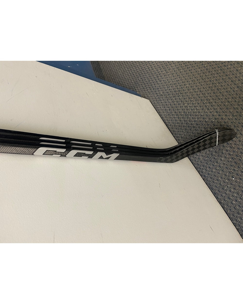 Intermediate Jetspeed FT+ Team Hockey Stick - 3 Pack
