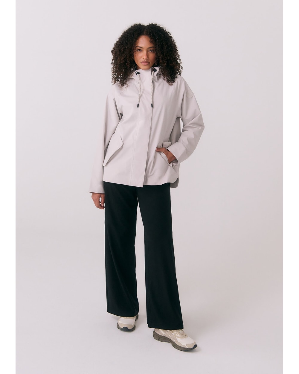 Lolë Lachine Rain Jacket - Abalone - Front